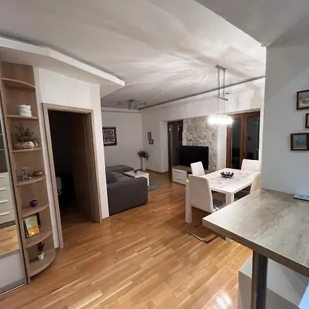 Apartament Old Town Ivo Makarska