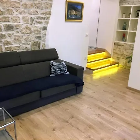 Old Town Ivo Appartement