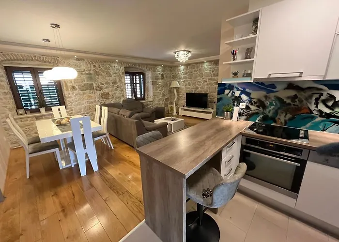 Old Town Ivo * Μακάρσκα