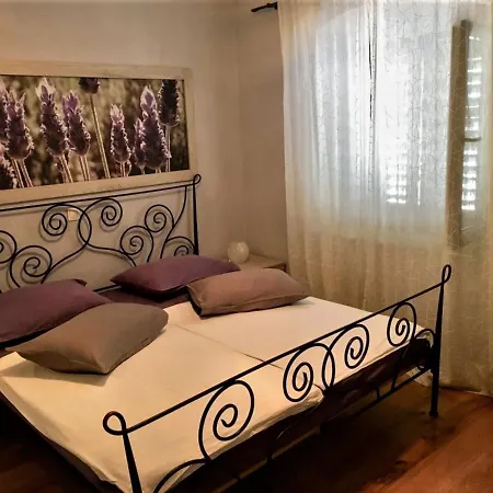Apartman Old Town Ivo Makarska