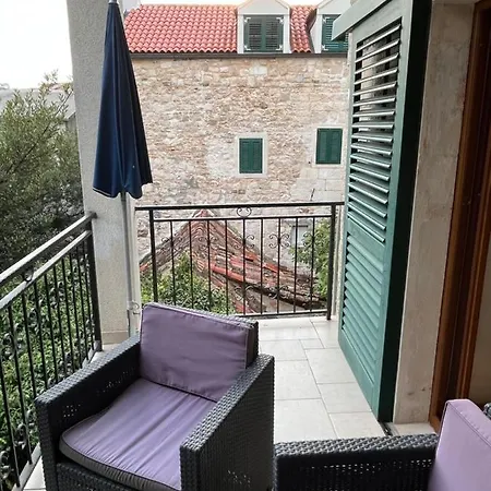 Old Town Ivo Daire Makarska