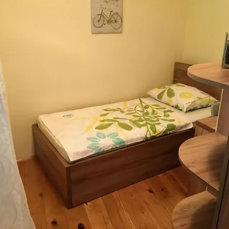 Old Town Ivo Apartman *