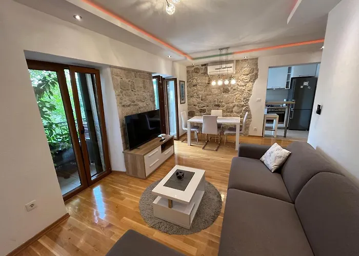 Apartment Old Town Ivo Makarska