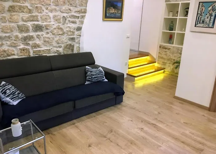 Old Town Ivo Apartment