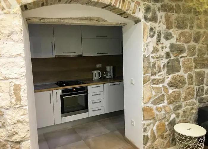 Old Town Ivo Apartment