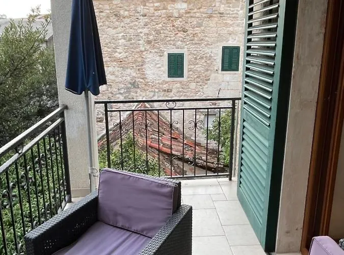 Old Town Ivo Apartment Makarska