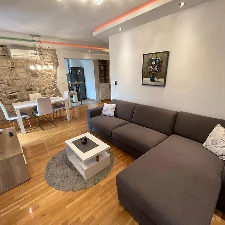 Apartment Old Town Ivo *