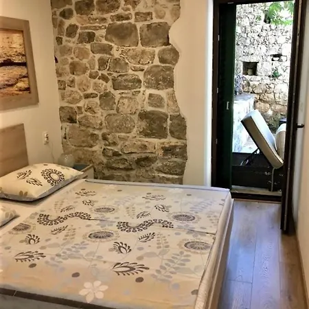 Apartment Old Town Ivo Makarska