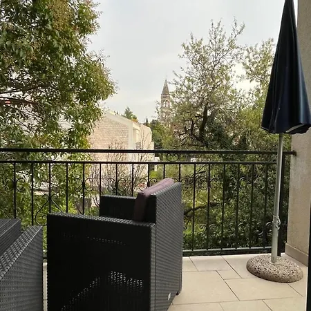 Old Town Ivo Apartment Makarska